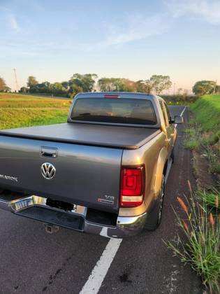 VOLKSWAGEN AMAROK 3.0 V6 TDI DIESEL HIGHLINE CD 4MOTION AUTOMÁTICO
